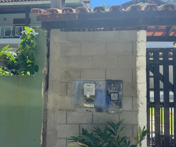 Poste padrão instalado em Caraguatatuba - foto 1