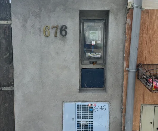 Poste padrão instalado em Caraguatatuba - foto 6